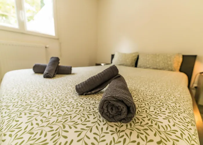 Appartement T2 Le Petit Pouset Equipe Wi-fi Debit